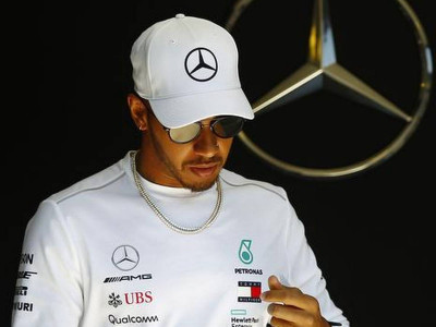 hamilton slams white dominated f1 for silence over floyd death hamilton slams white dominated f1 for silence over floyd death