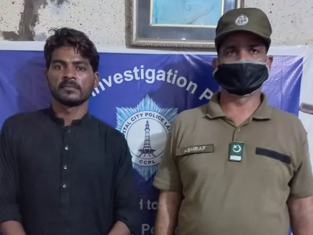 rambo says he saved ayesha s life after tiktoker accuses him of blackmailing rambo says he saved ayesha s life after tiktoker accuses him of blackmailing