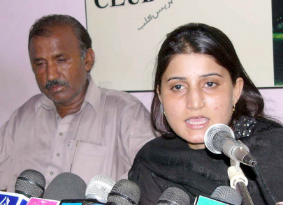 double jeopardy wedded bliss turns sour as hindu groom s parents keep him apart from muslim wife double jeopardy wedded bliss turns sour as hindu groom s parents keep him apart from muslim wife