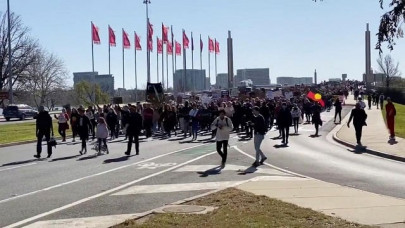 thousands in australia defy bans at black lives matters protests thousands in australia defy bans at black lives matters protests