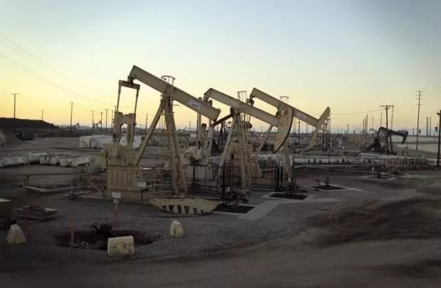 both benchmarks wti and brent hit highest level since march photo reuters both benchmarks wti and brent hit highest level since march photo reuters