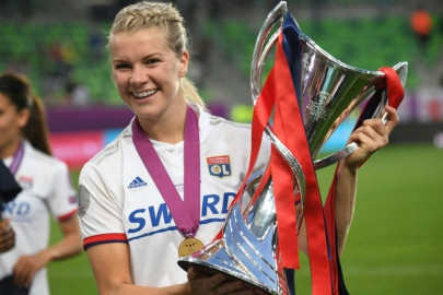 women s star hegerberg signs lucrative long term nike deal women s star hegerberg signs lucrative long term nike deal