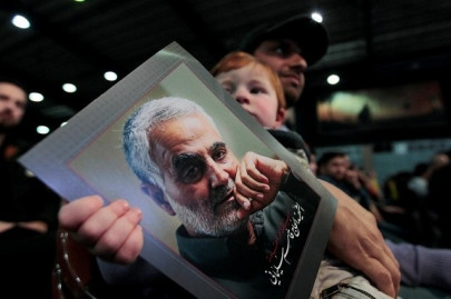 iran will execute informant convicted of spying on soleimani for cia