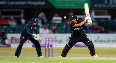 smaller ball shorter pitch recommended to transform women s game