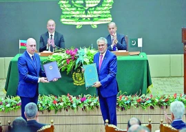 pakistan azerbaijan eye 2 billion trade