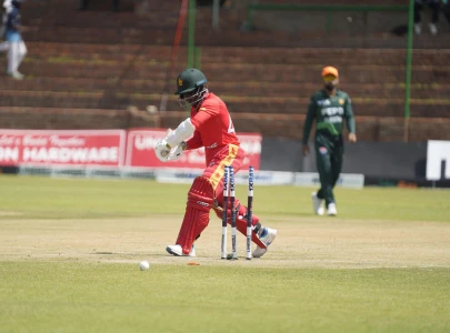 pakistan win series decider against zimbabwe by 99 runs