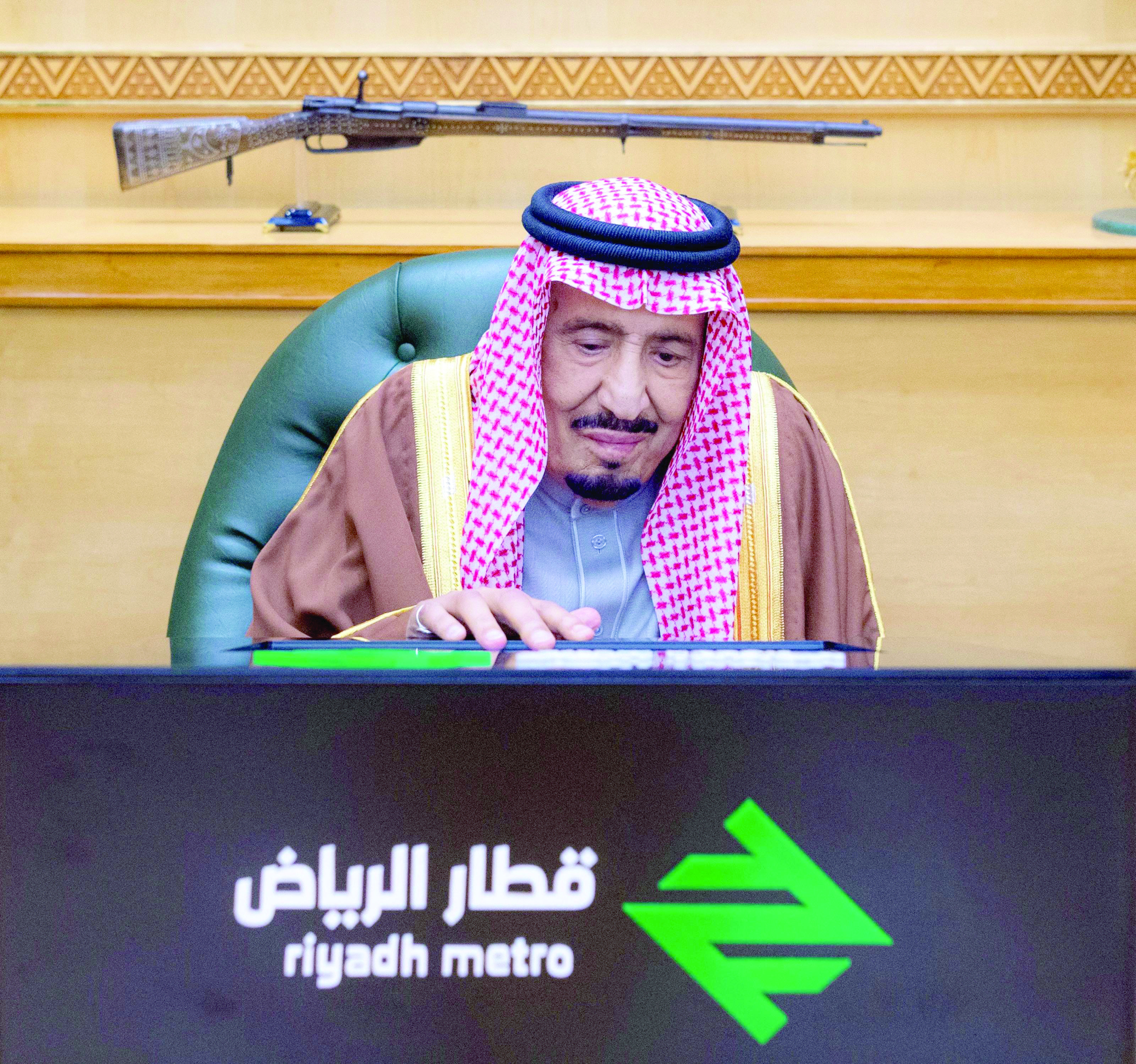 saudi arabia s king salman bin abdulaziz who is also the governor of riyadh formally inaugurates the riyadh metro photo afp