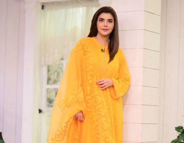 nida yasir reveals she was robbed of diamonds in turkey