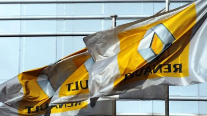 renault explains heidfeld s hungarian fire