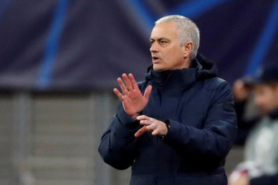 spurs not in same league in transfer market says mourinho