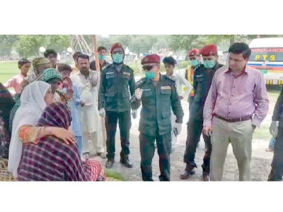 woman jumps into chenab river with three children woman jumps into chenab river with three children