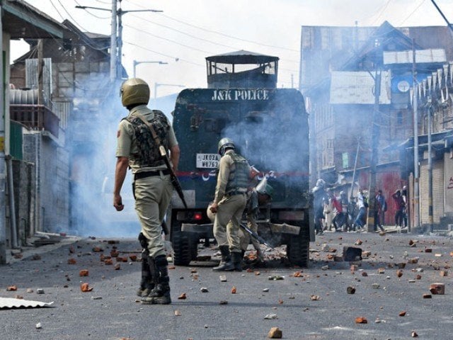 foreign office says another eight kashmiris have been martyred in pulwama and shopian by indian forces photo file