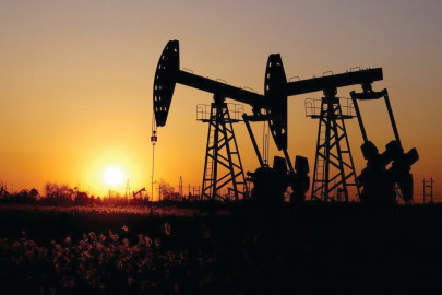 oil resumes drop as supply concerns weigh oil resumes drop as supply concerns weigh
