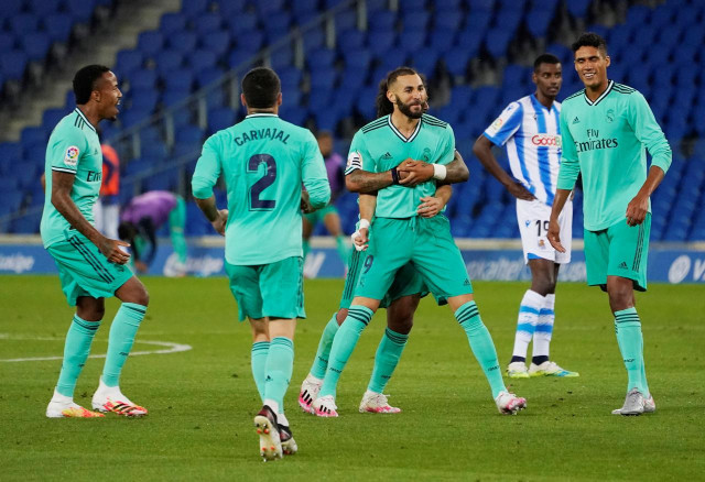 zidane 039 s side clung on for the win to move level with barca on 65 points after 30 games photo reuters zidane 039 s side clung on for the win to move level with barca on 65 points after 30 games photo reuters