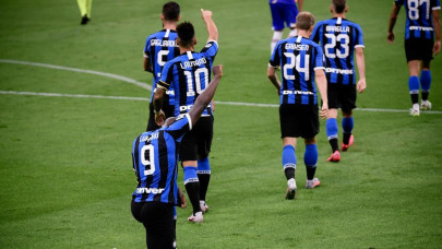 inter close gap on leading pair despite second half slump inter close gap on leading pair despite second half slump