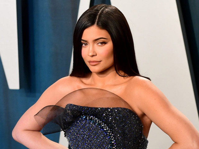 kylie jenner slammed for not paying bangladeshi employees kylie jenner slammed for not paying bangladeshi employees