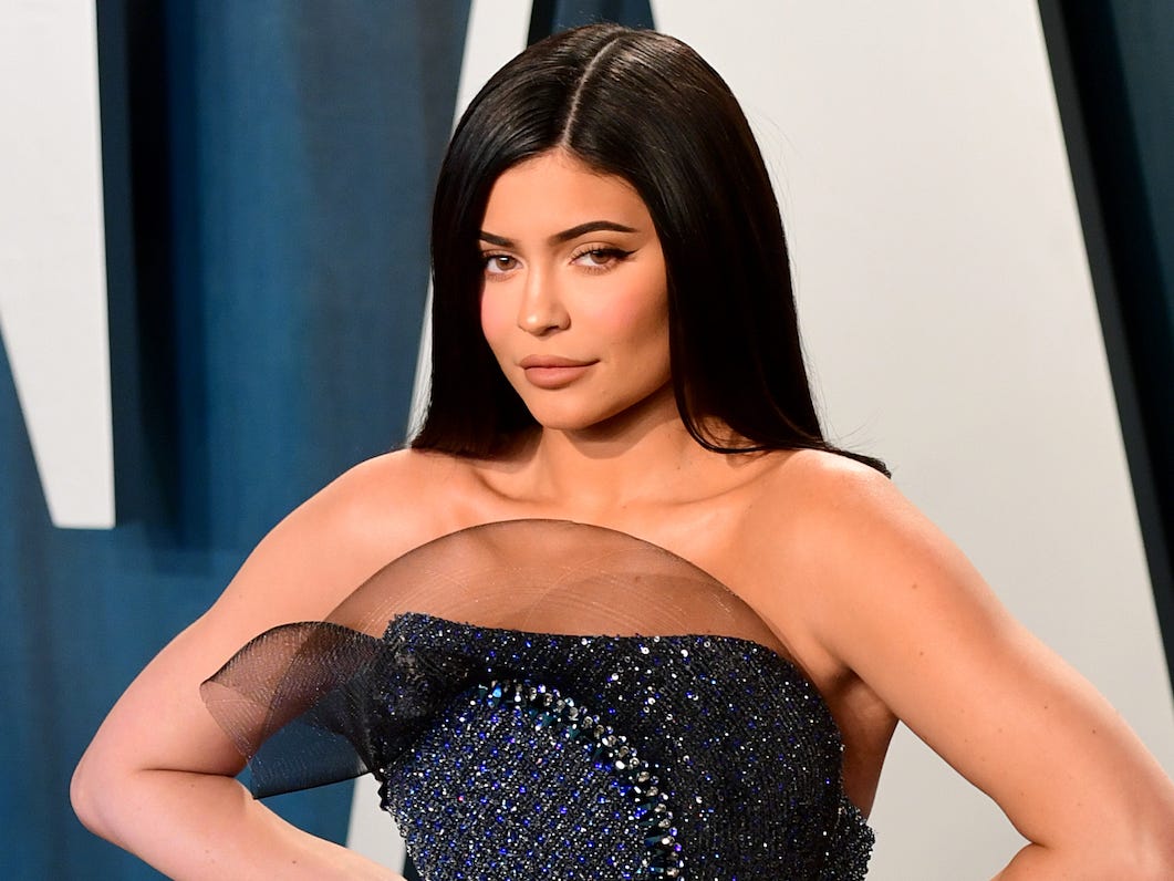 kylie jenner slammed for not paying bangladeshi employees