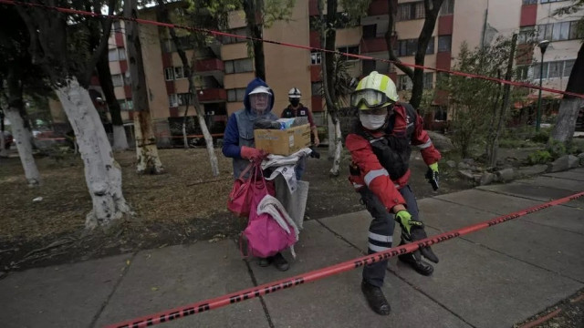 the earthquake that struck the southern state of oaxaca damaged apartment buildings some 700 kilometers 430 miles away in mexico city photo afp the earthquake that struck the southern state of oaxaca damaged apartment buildings some 700 kilometers 430 miles away in mexico city photo afp