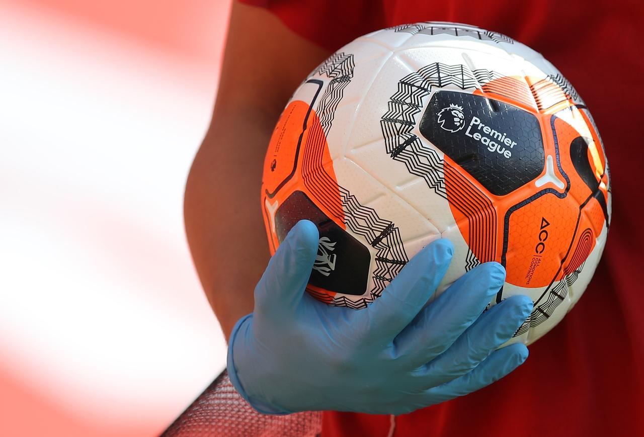 premier league launches reporting system for online abuse