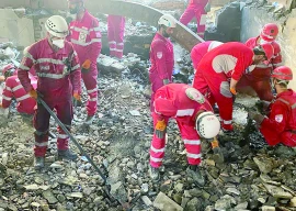 trump demands iran s unconditional surrender