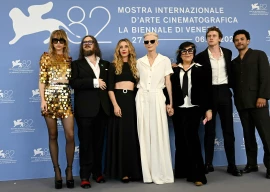 del toro s frankenstein shuns horror for humanity at venice del toro s frankenstein shuns horror for humanity at venice