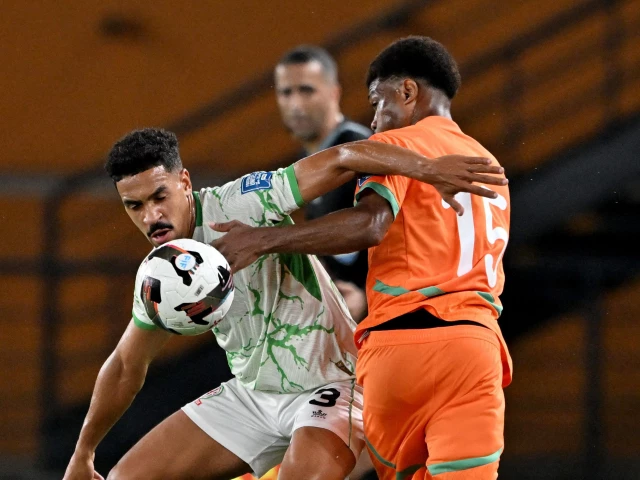 burundi s forward 03 marco weymans l fights for the ball with ivory coast s midfielder 15 amad diallo r during the fifa world cup 2026 group f african qualification football match photo afp burundi s forward 03 marco weymans l fights for the ball with ivory coast s midfielder 15 amad diallo r during the fifa world cup 2026 group f african qualification football match photo afp