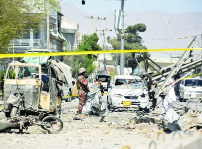 bomber wreaks carnage in quetta bomber wreaks carnage in quetta