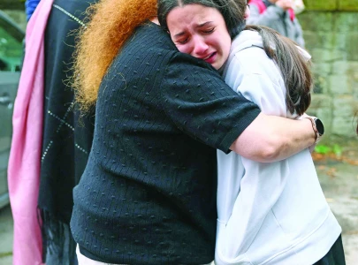 two dead in attack at uk synagogue