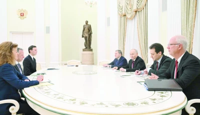 putin receives us officials in ukraine peace talks putin receives us officials in ukraine peace talks