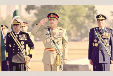 pakistan is invincible says cdf asim munir