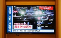 magnitude 7 6 quake strikes off japan triggering tsunami warning