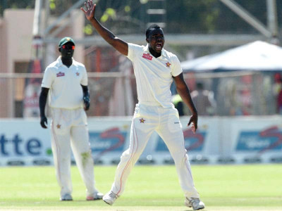 zimbabwe in comfort zone against bangladesh