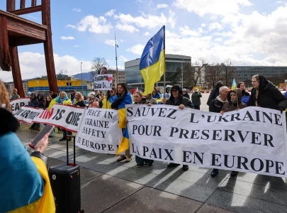 ukraine russia hold peace talks in geneva as trump puts pressure on kyiv ukraine russia hold peace talks in geneva as trump puts pressure on kyiv