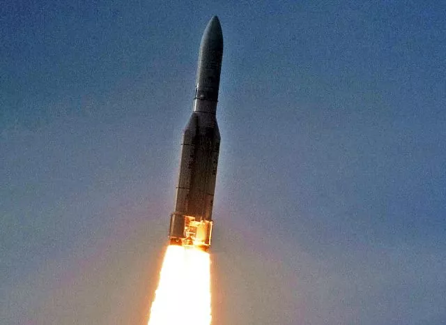 paksat 1r china launches pakistan s first communications satellite paksat 1r china launches pakistan s first communications satellite