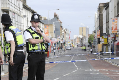 london on lockdown to prevent new riots