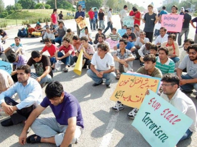 g b shooting protest against barbaric killings continues