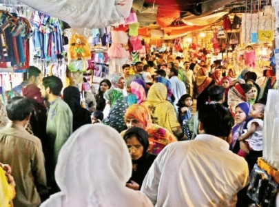 lahore extends market hours until june 1