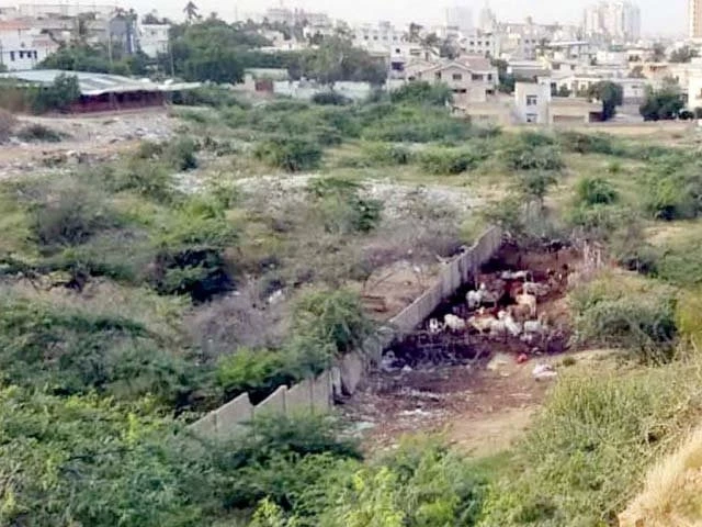 hill park land row triggers verbal slugfest hill park land row triggers verbal slugfest