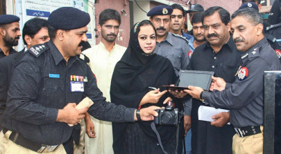 4 of robbers gang arrested 4 of robbers gang arrested