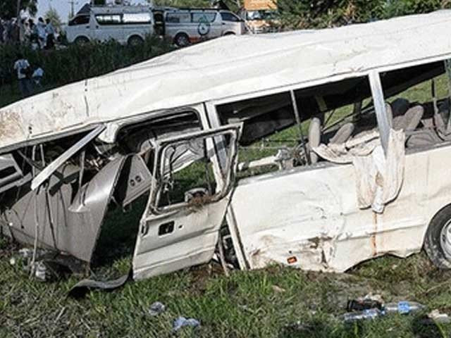 three tourists killed 16 injured in kalam accident