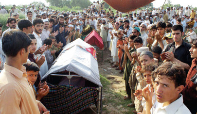 domestic violence 13 killed over family disputes