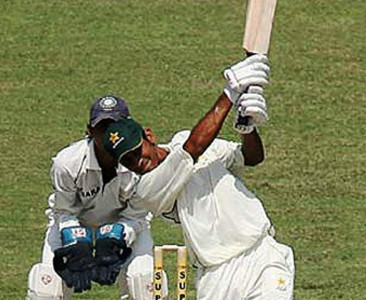 cricket salahuddin awarded central contract