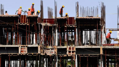 indian economy contracts by record 7 3 in 2020 21