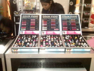 color studio professional of painted nails and vibrant colours color studio professional of painted nails and vibrant colours