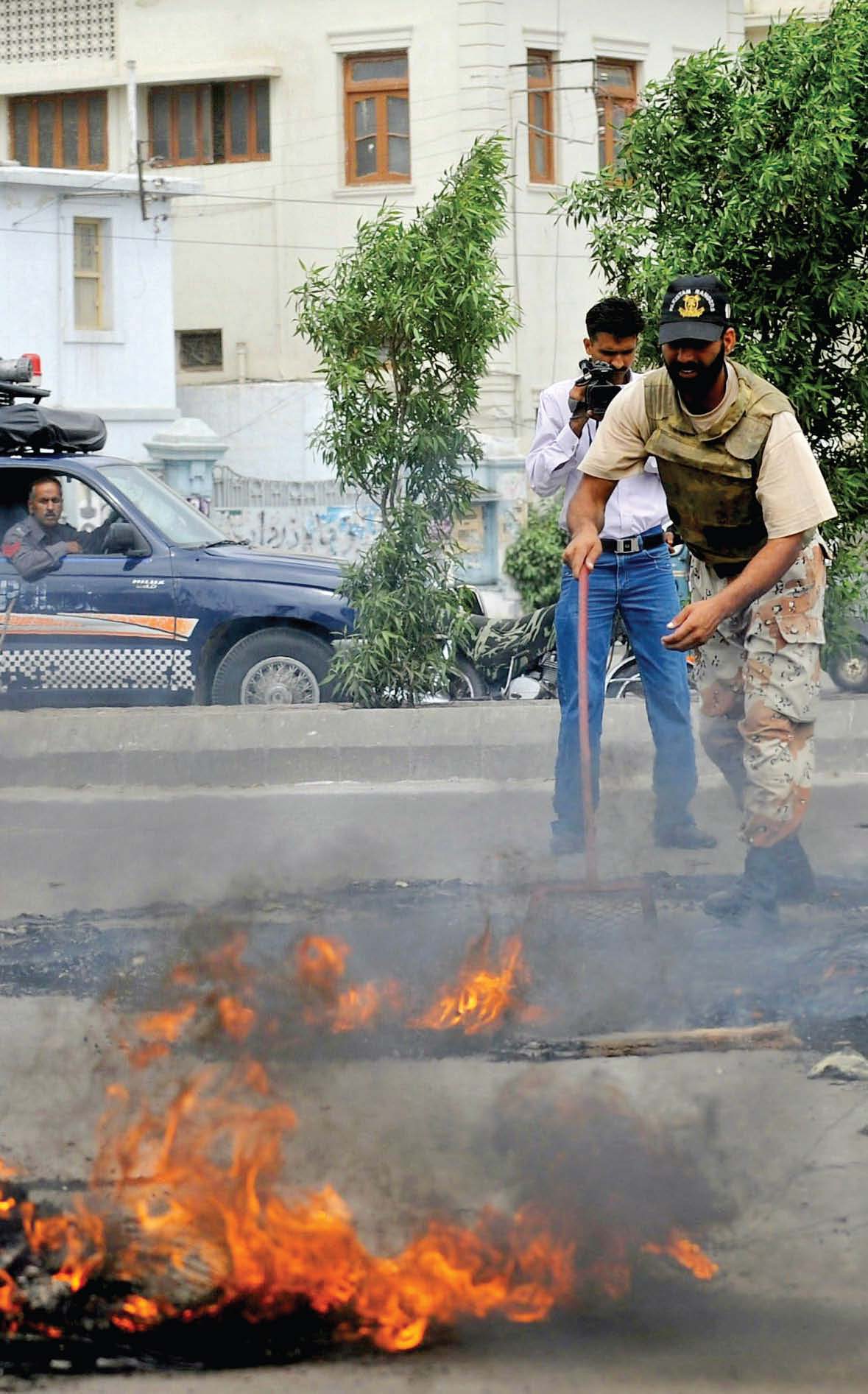 karachi unrest army under no circumstances