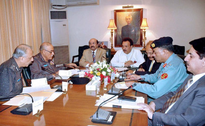 govt warns criminals to leave or else govt warns criminals to leave or else