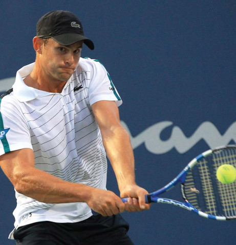 roddick cruises into last eight at winston salem roddick cruises into last eight at winston salem