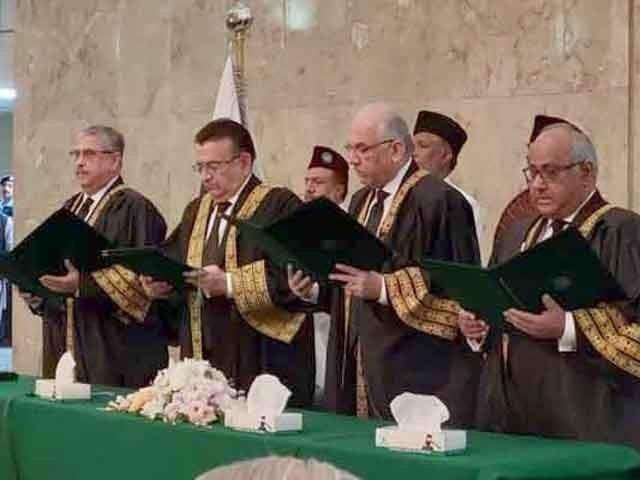 three new sc judges sworn in three new sc judges sworn in