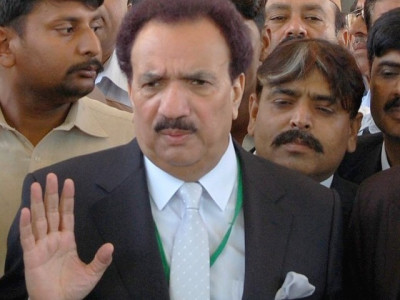 yes senator rehman malik you deserved to be booted off that plane yes senator rehman malik you deserved to be booted off that plane