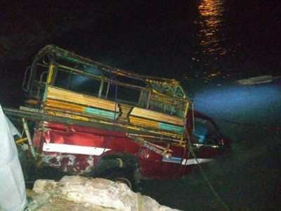 at least nine killed as vehicle falls into indus near battagram at least nine killed as vehicle falls into indus near battagram
